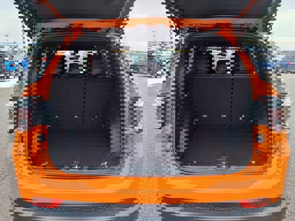 New 2026 Jeep Compass Latitude image 7