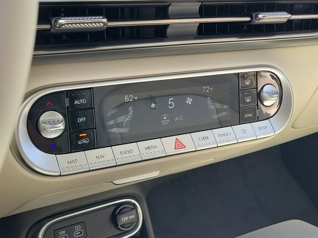New 2026 Genesis GV60 RWD image 18