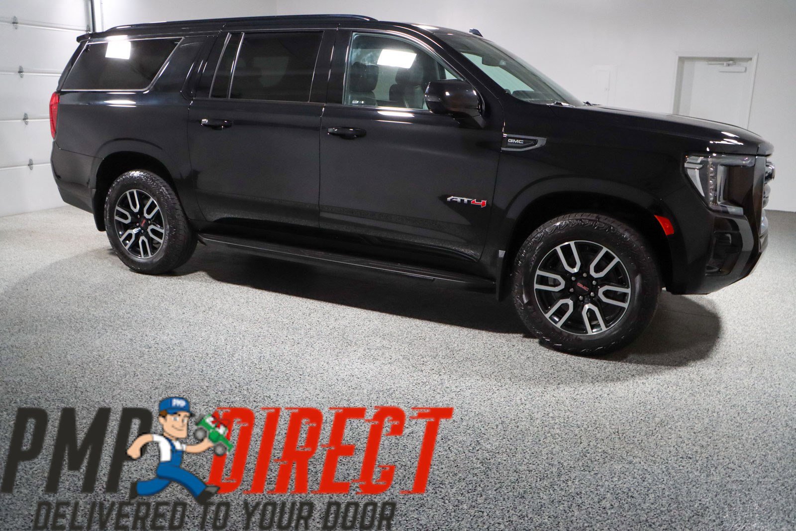 Used 2024 GMC Yukon XL AT4 w/ Technology Package image 6