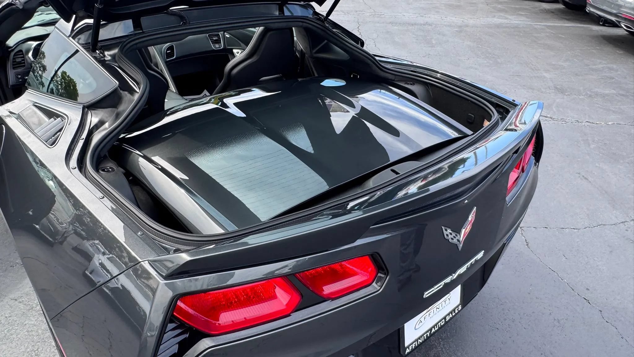 Used 2017 Chevrolet Corvette Stingray Coupe RWD image 35