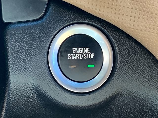 Used 2022 Chevrolet Equinox Premier image 36