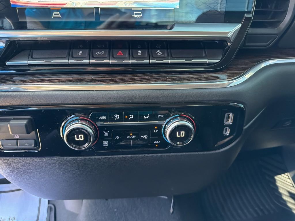 Used 2024 GMC Sierra 3500 SLE w/ SLE Convenience Package AWD/4WD image 33