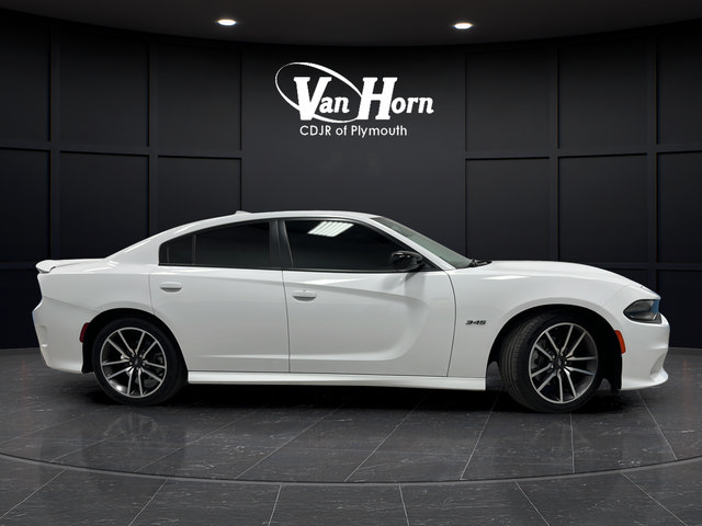 Used 2023 Dodge Charger R/T w/ Plus Group RWD image 8