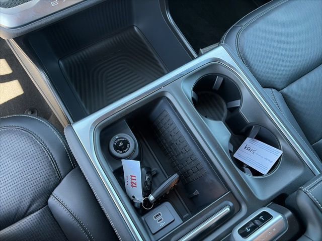 Used 2025 Ford Expedition Max Platinum w/ Stealth Performance Package image 20