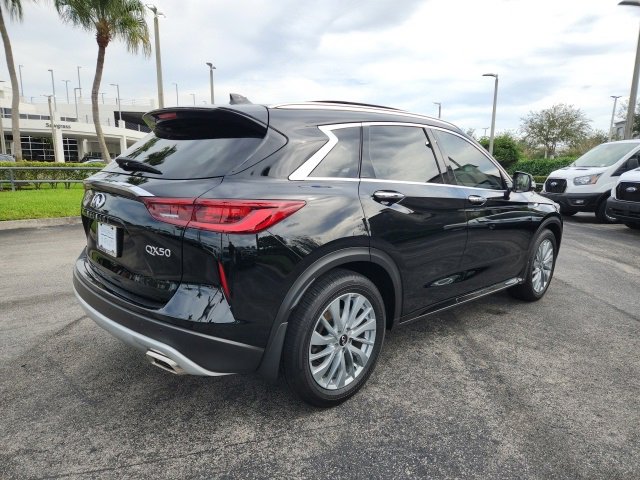 Used 2025 INFINITI QX50 Luxe image 7
