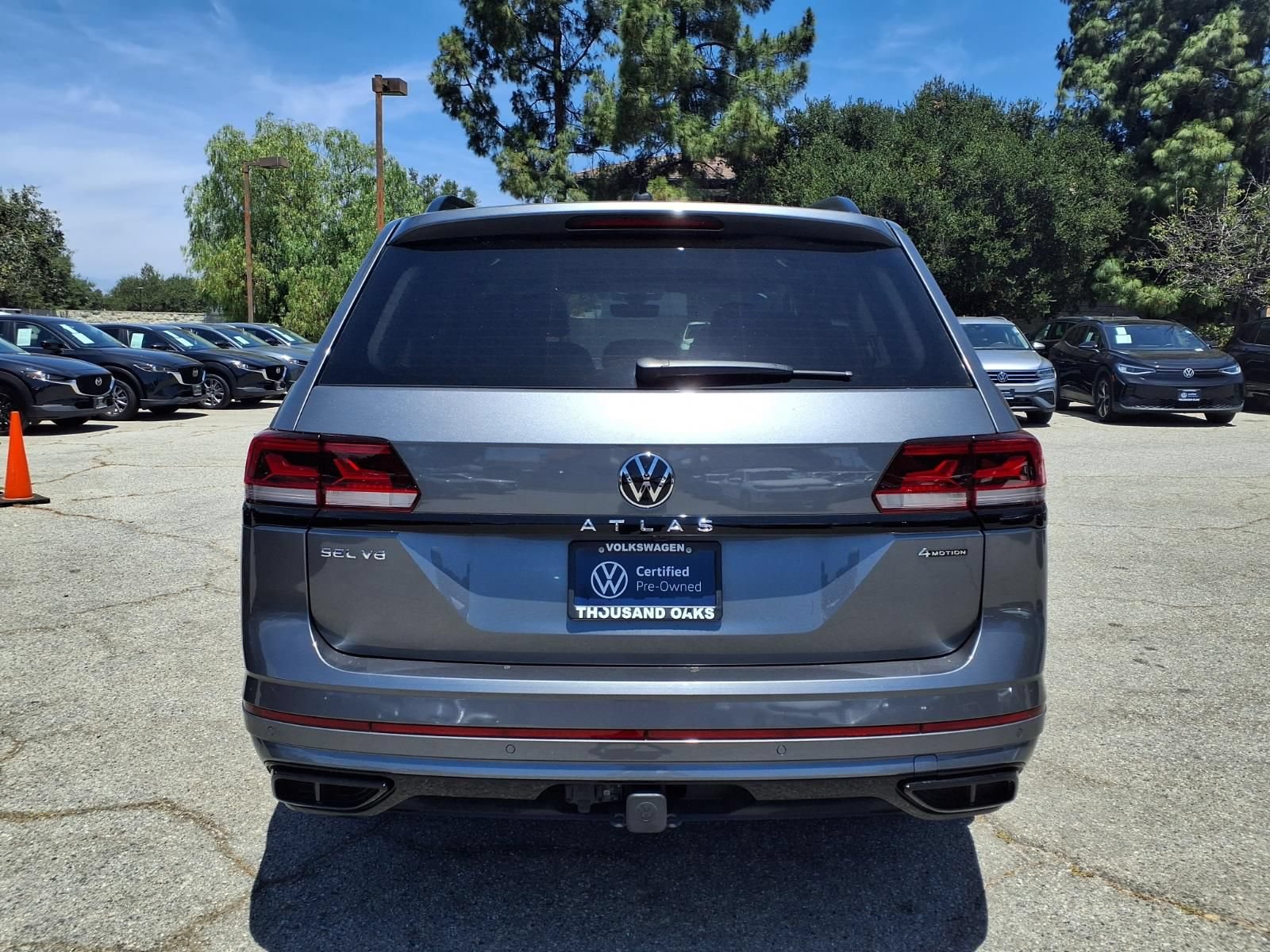 Certified 2023 Volkswagen Atlas SEL R-Line AWD/4WD image 24