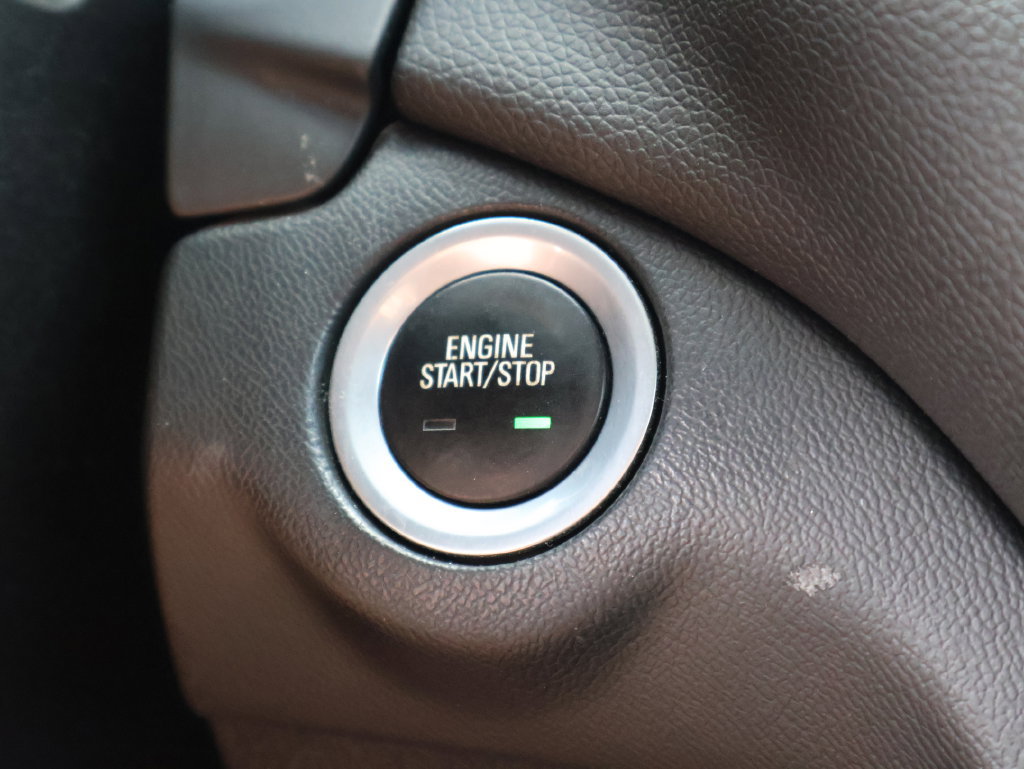 Used 2018 Chevrolet Equinox LT FWD image 31