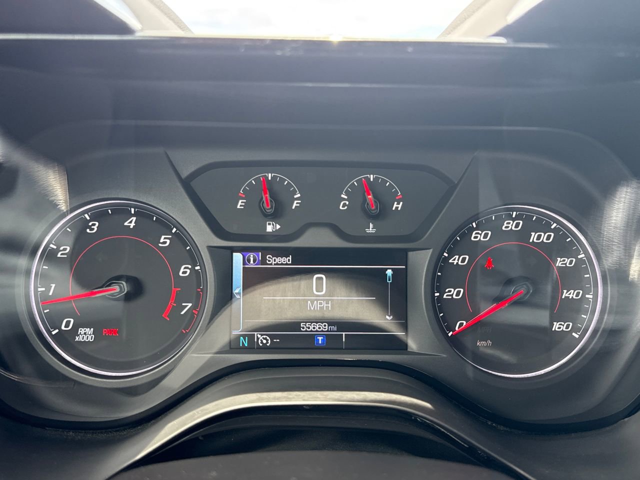Used 2018 Chevrolet Camaro LS w/ Technology Package RWD image 30