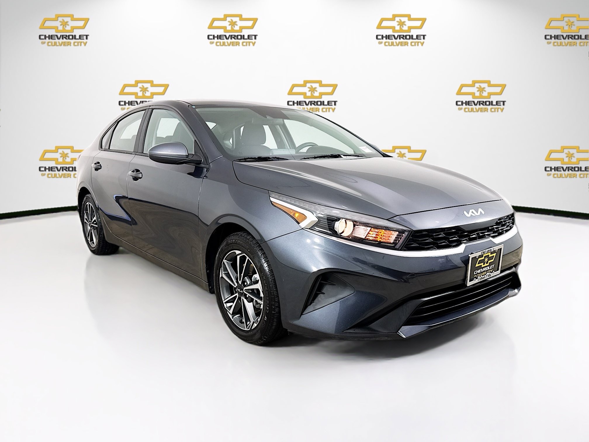 Used 2023 Kia Forte LXS FWD image 1