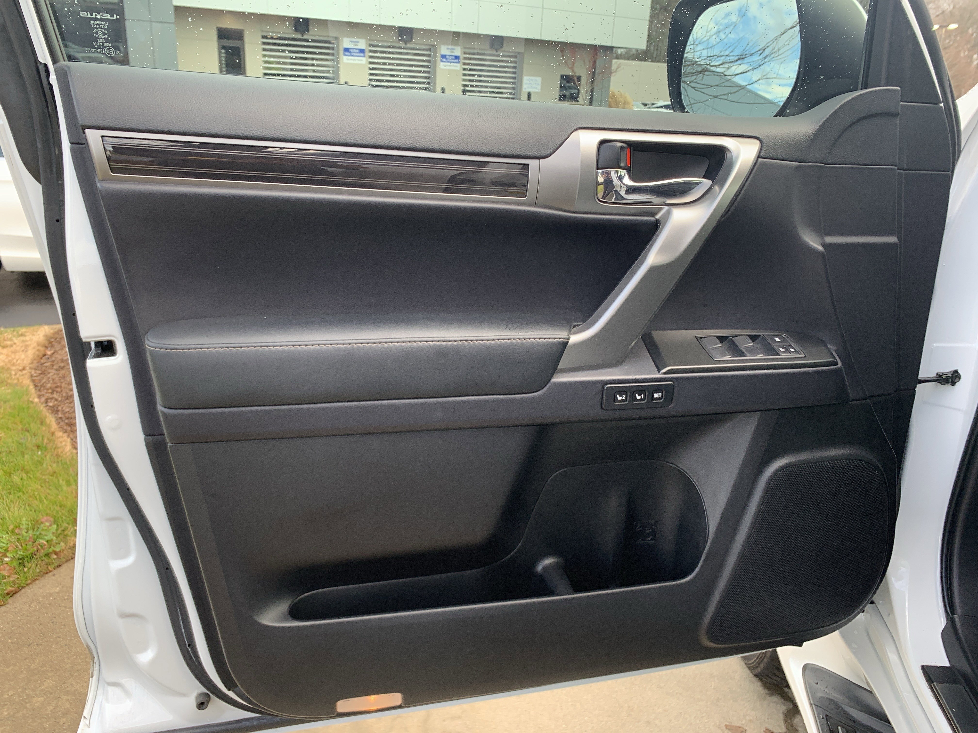 Used 2023 Lexus GX 460 Premium image 14