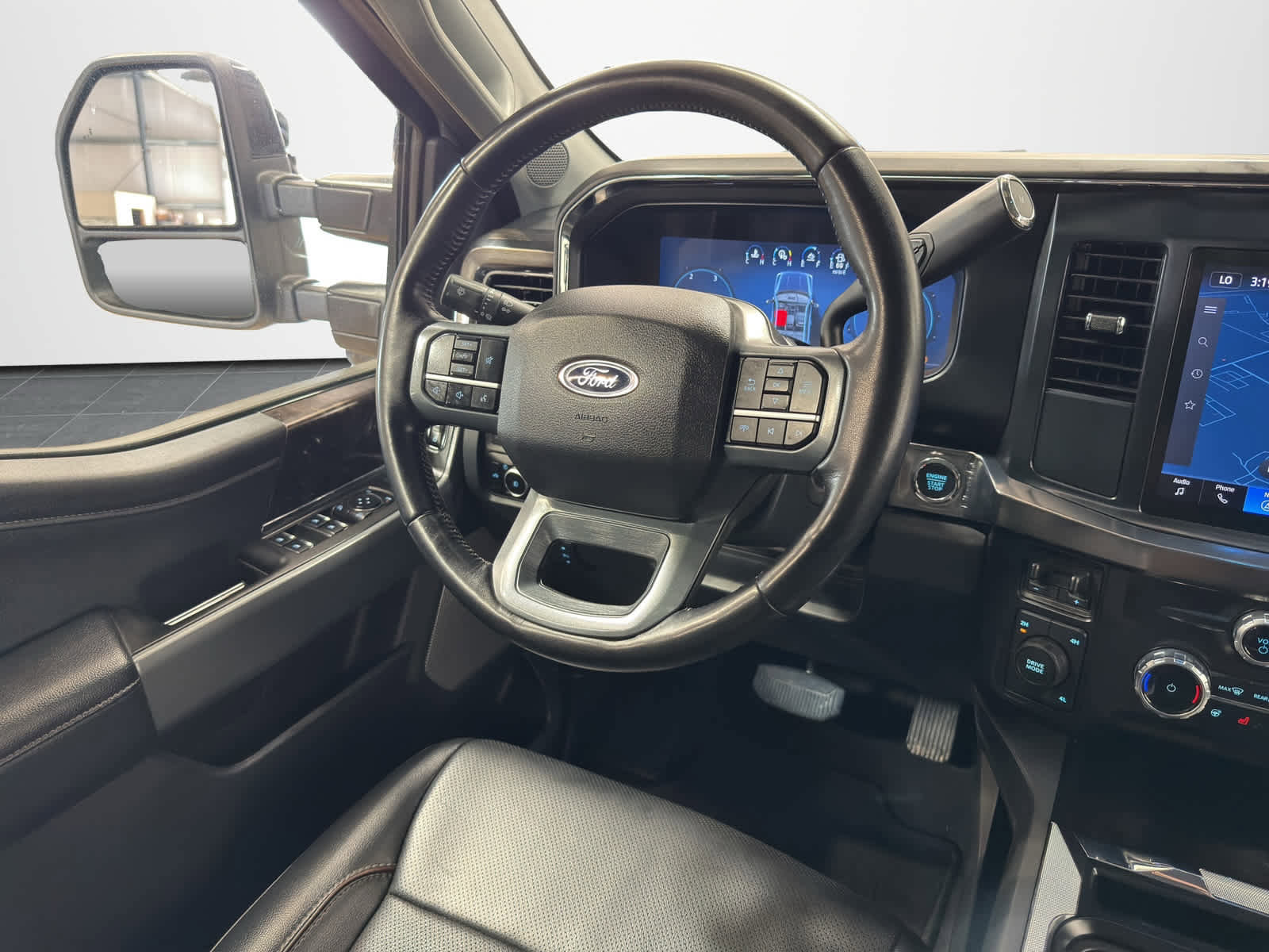 Used 2024 Ford F350 Lariat w/ FX4 Off-Road Package image 16