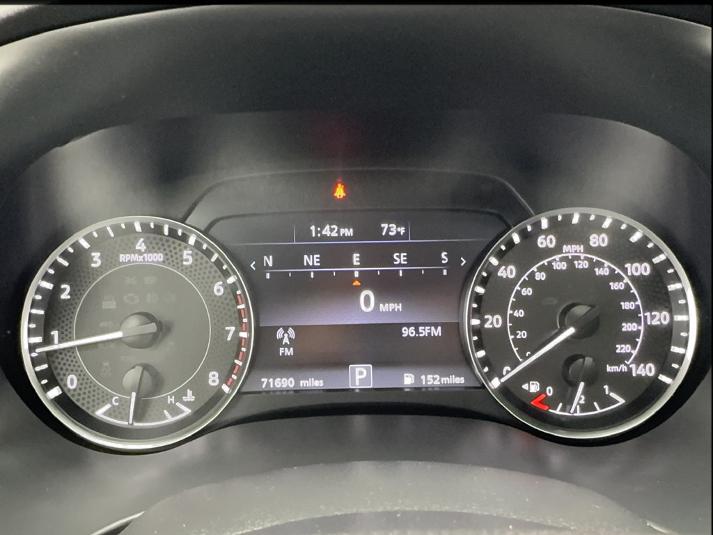 Used 2024 Nissan Armada SL w/ Captain's Chairs Package RWD image 46