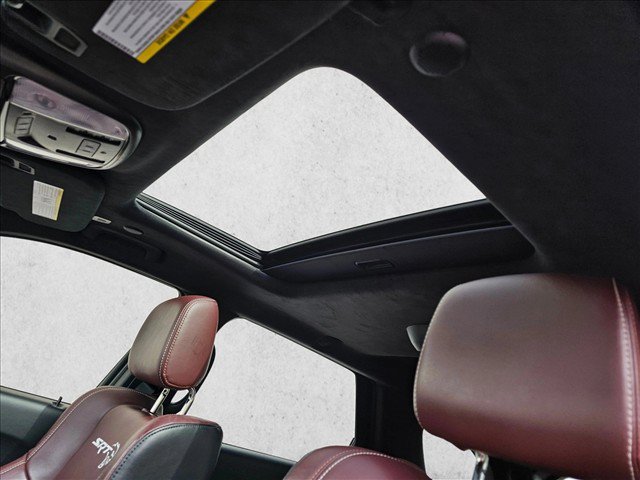 Used 2025 Dodge Durango SRT Hellcat AWD/4WD image 25