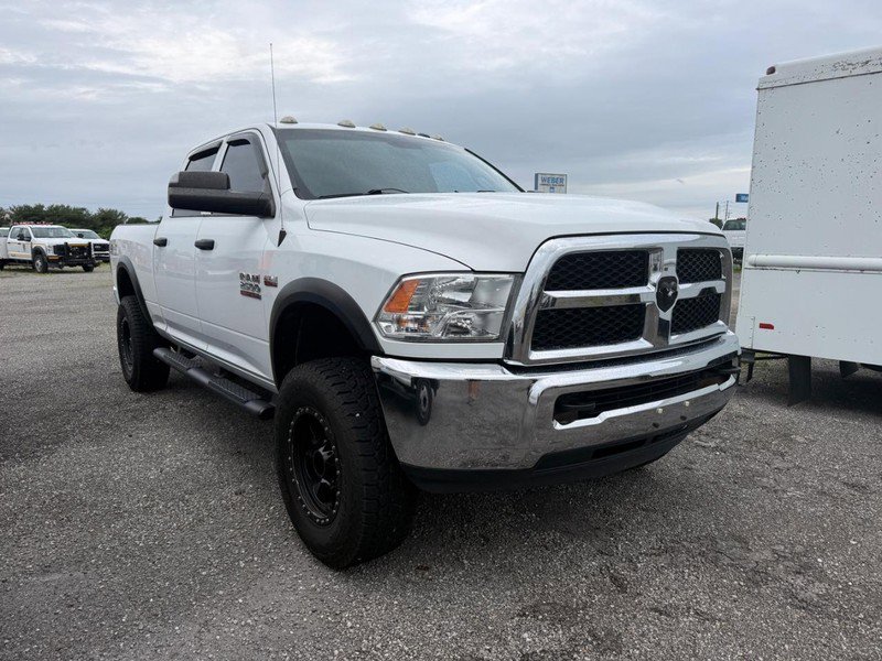Used 2017 RAM 2500 Tradesman w/ Chrome Appearance Group AWD/4WD image 5