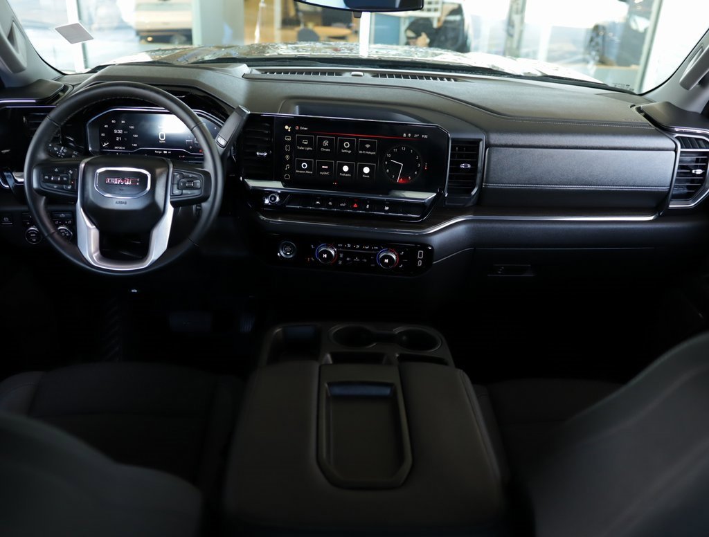 Used 2024 GMC Sierra 1500 Elevation image 21