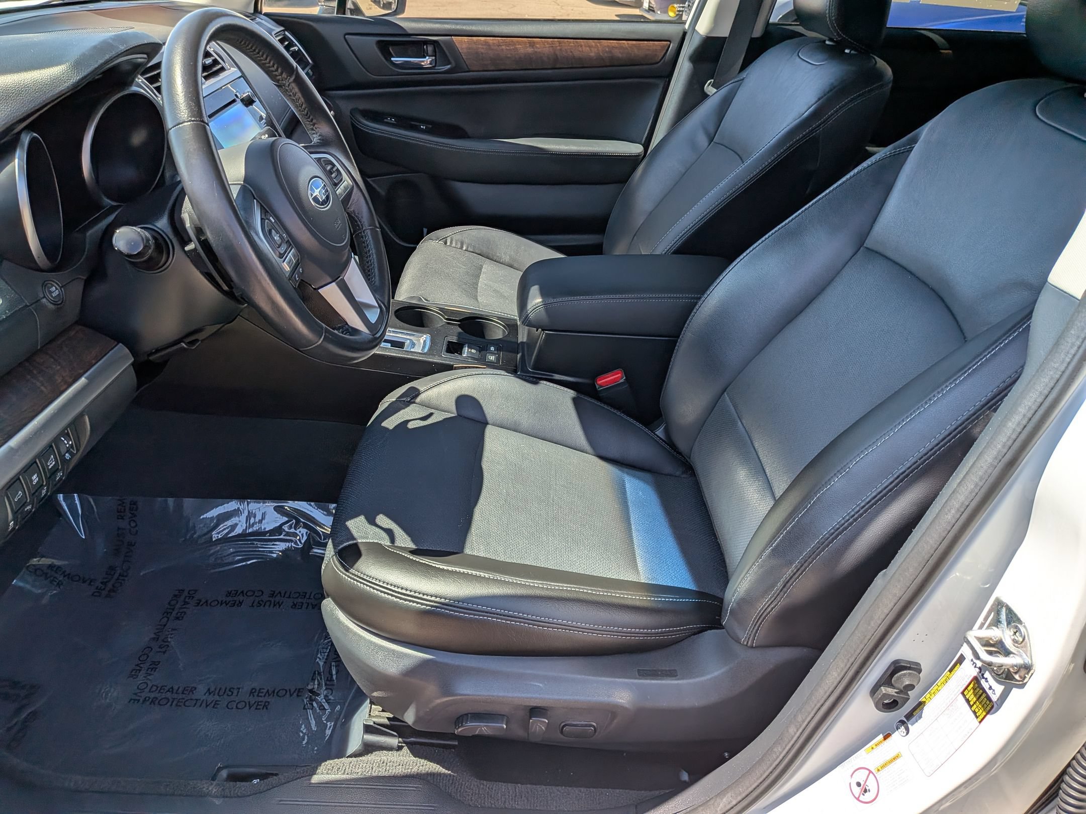 Used 2017 Subaru Outback 2.5i Limited AWD/4WD image 11