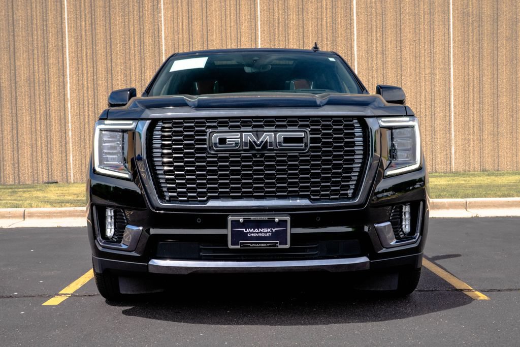 Certified 2024 GMC Yukon XL Denali Ultimate AWD/4WD image 3