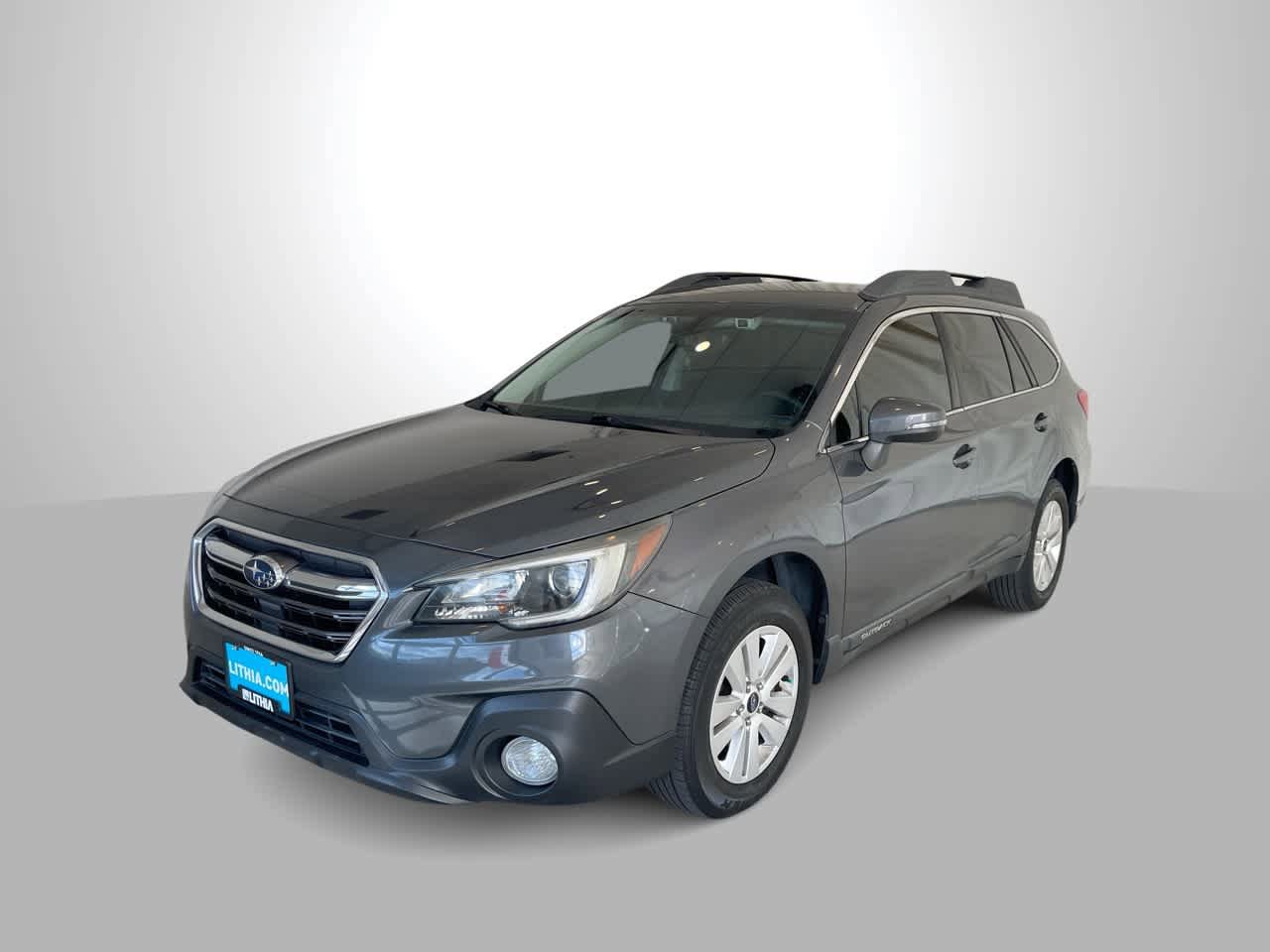 Used 2018 Subaru Outback 2.5i Premium AWD/4WD image 1