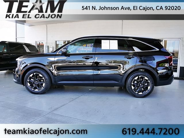 Certified 2025 Kia Sorento S w/ Panoramic Sunroof Package FWD image 6