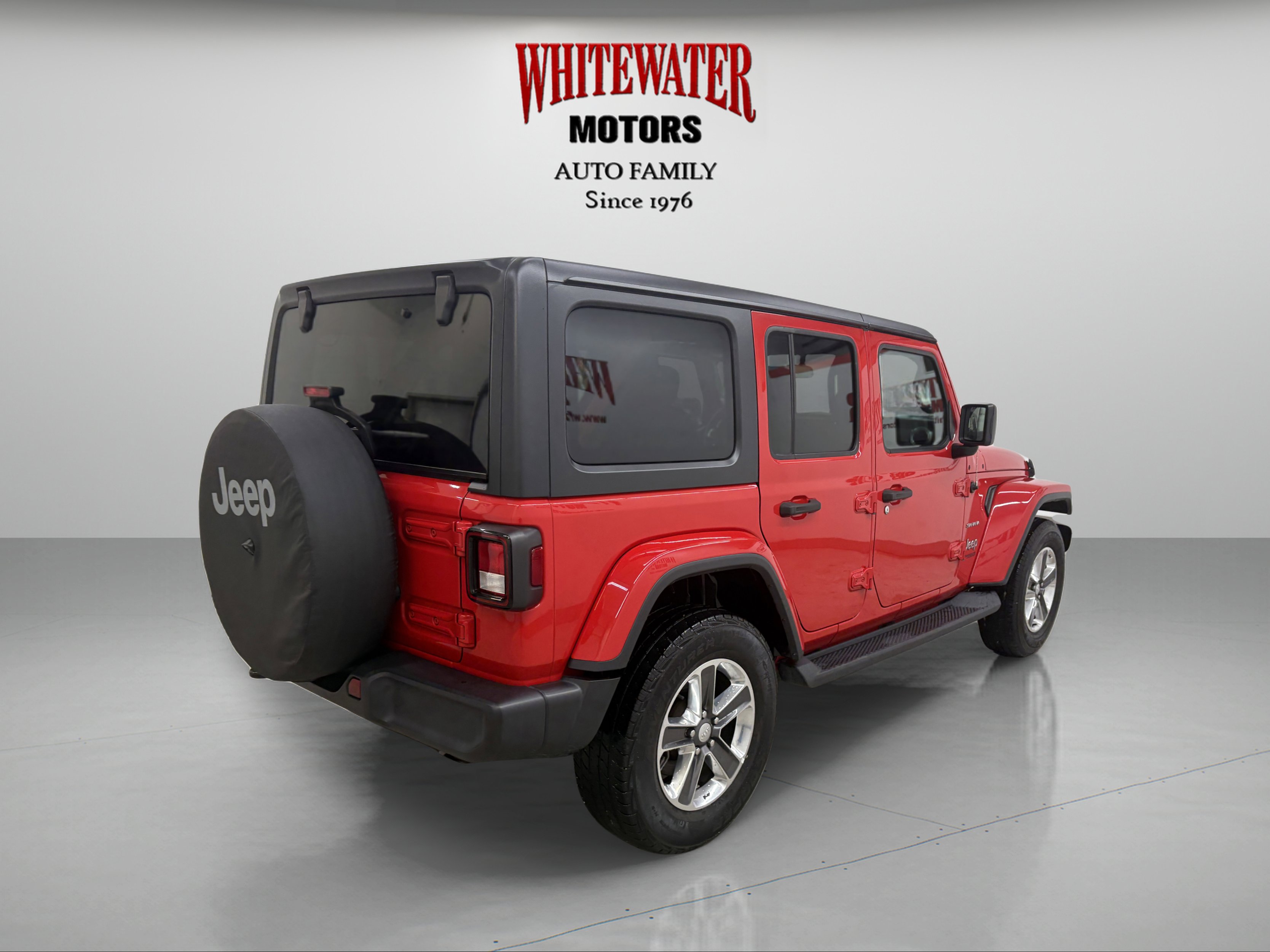 Used 2021 Jeep Wrangler Unlimited Sahara image 4