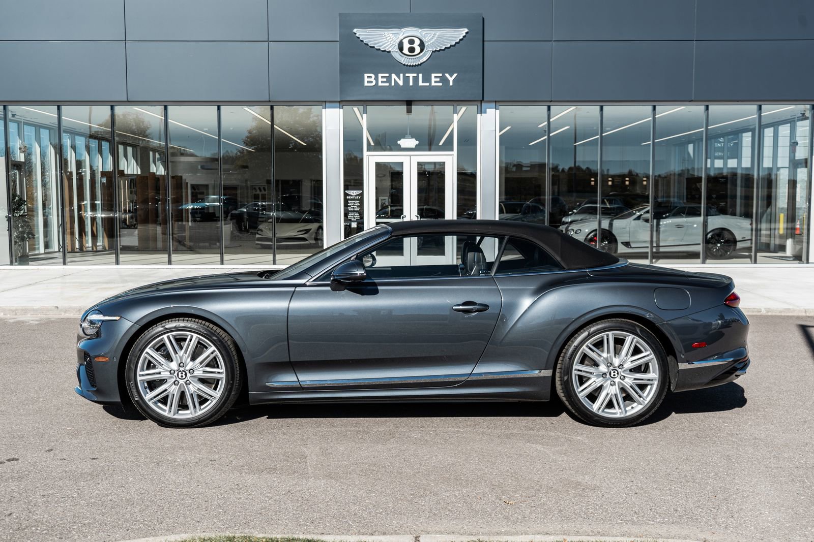 New 2026 Bentley Continental GTC image 4