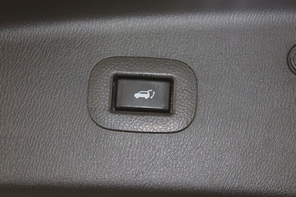 Used 2023 INFINITI QX80 Premium Select w/ Cargo Package image 16