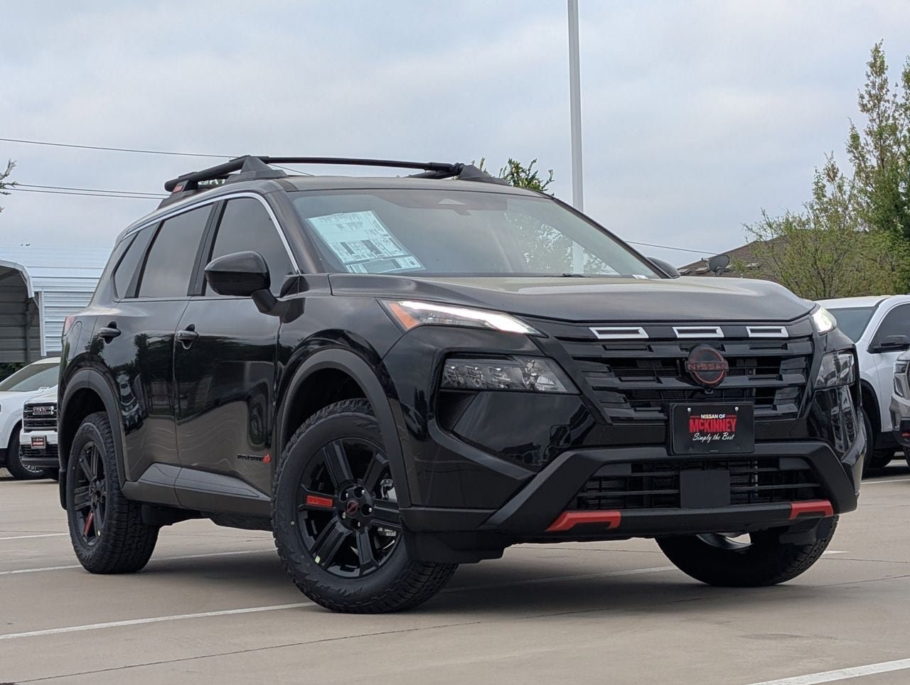 New 2026 Nissan Rogue SV AWD/4WD image 2