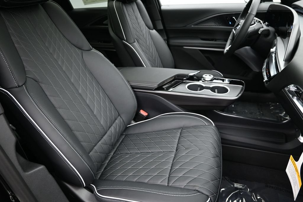 New 2027 Cadillac Lyriq Signature Sport w/ Nappa Leather Package AWD/4WD image 34