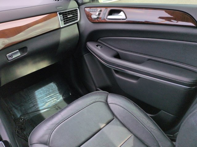Certified 2018 Mercedes-Benz GLS 550 4MATIC image 17