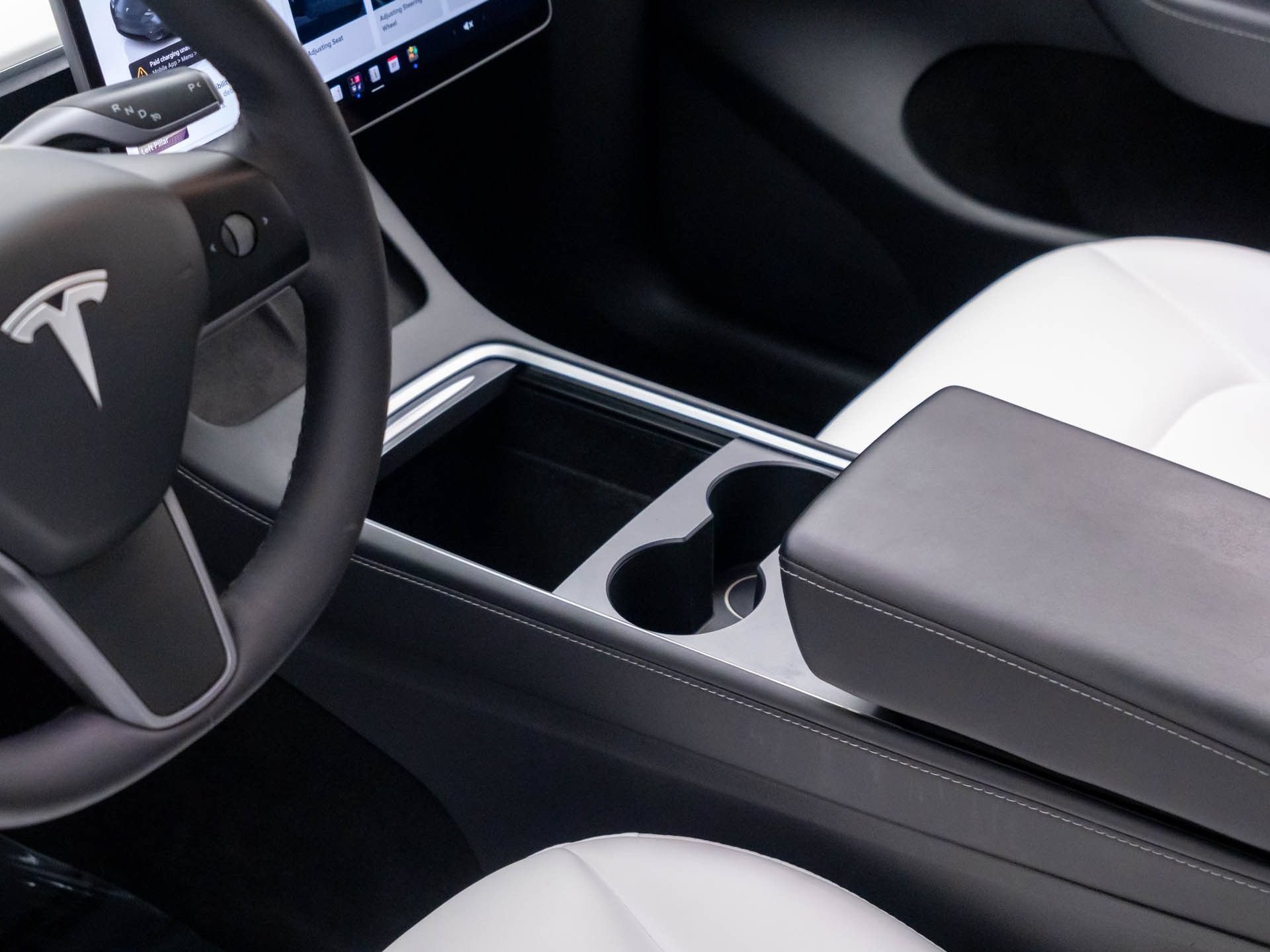 Used 2022 Tesla Model Y Performance AWD/4WD image 11
