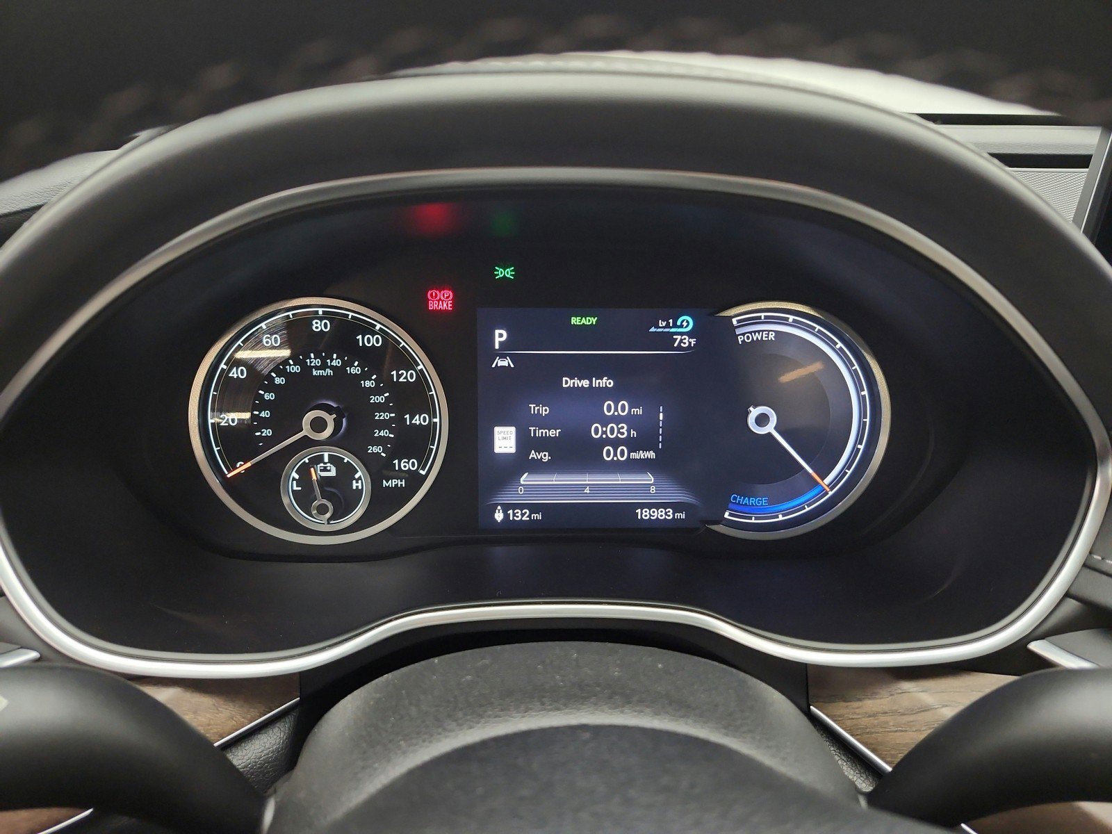 Used 2024 Genesis G80 image 9