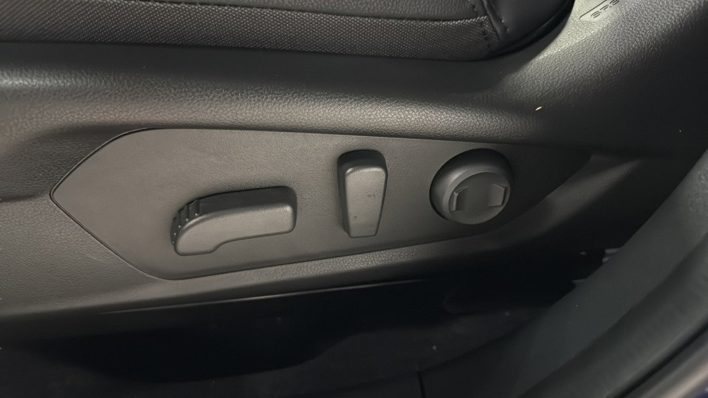 New 2026 Subaru Outback Premium image 17