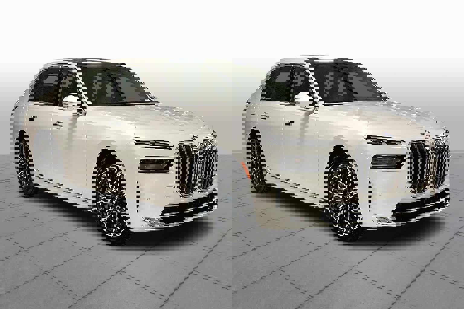 Used 2025 BMW i7 eDrive50 image 2