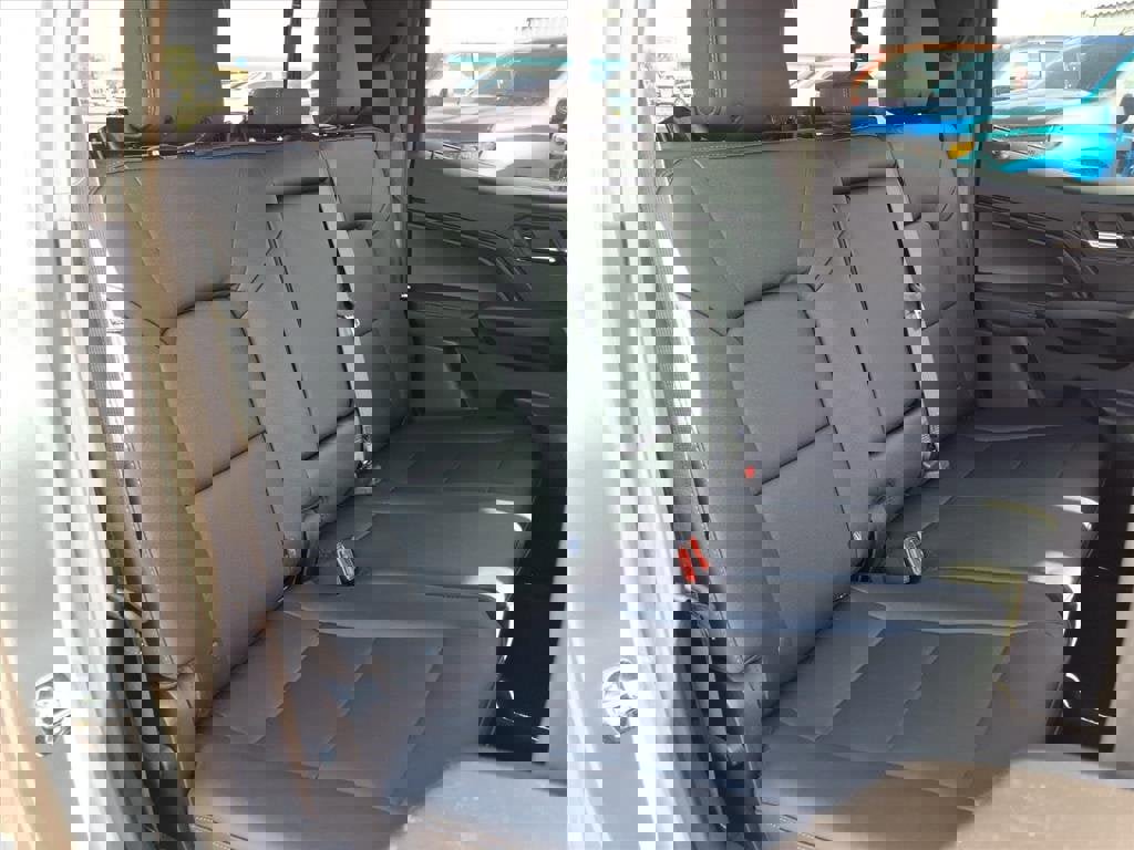 New 2026 Chevrolet Colorado LT image 14