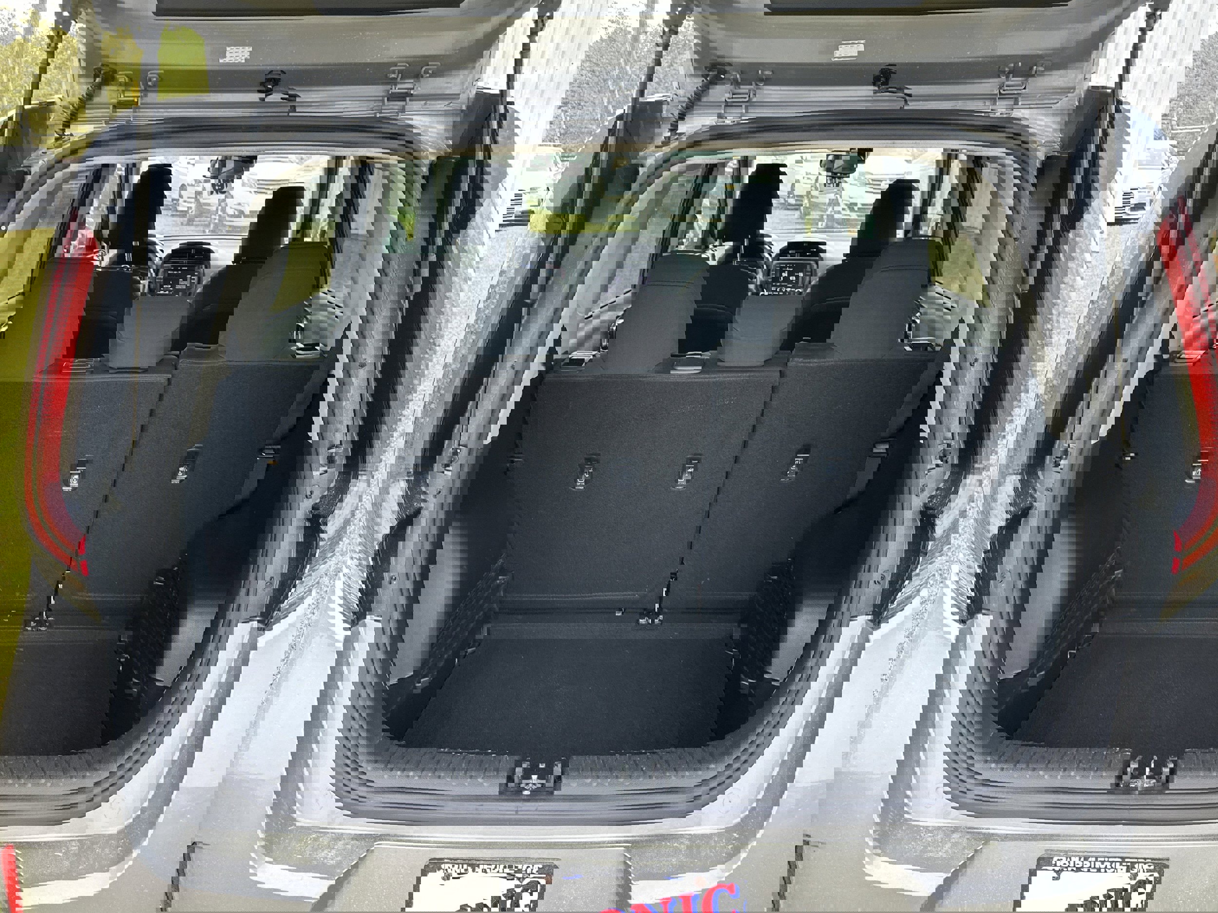 Used 2023 Kia Soul LX w/ LX Technology Package image 19