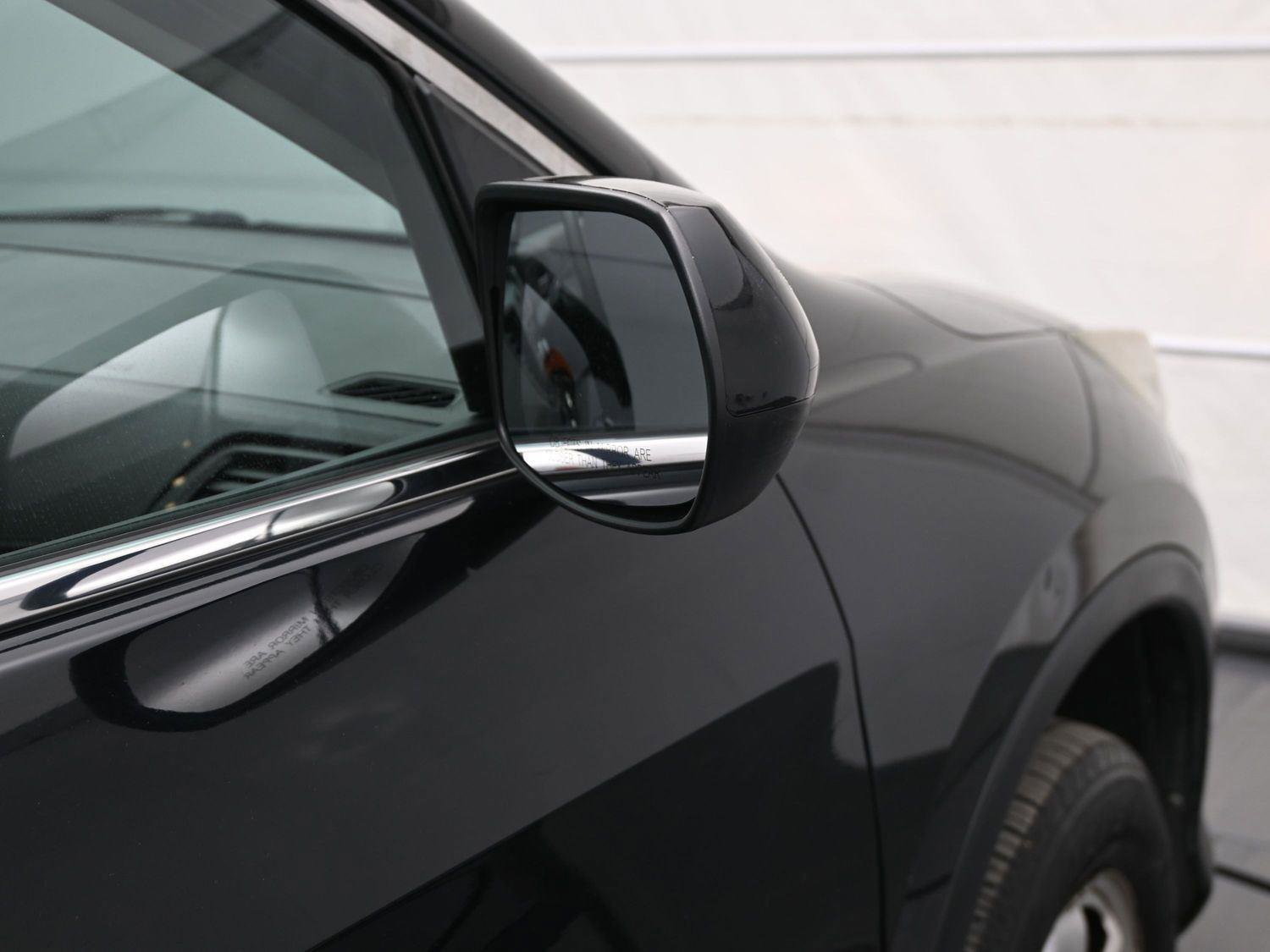 Used 2016 Honda CR-V LX image 12