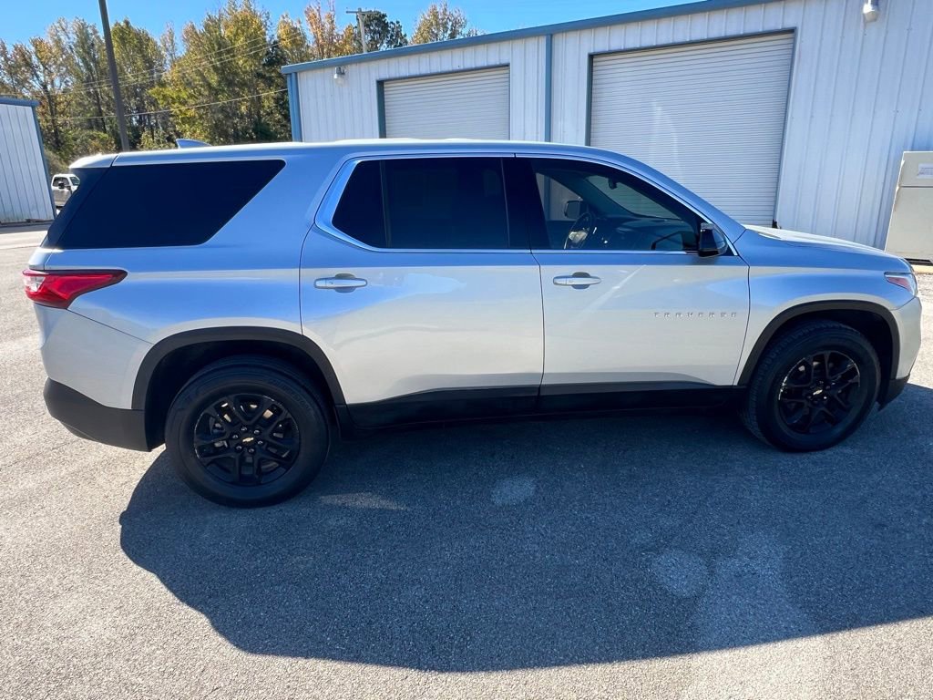 Used 2020 Chevrolet Traverse LS image 6