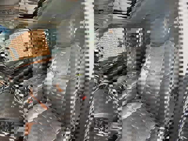 Used 2018 Cadillac Escalade Luxury image 19