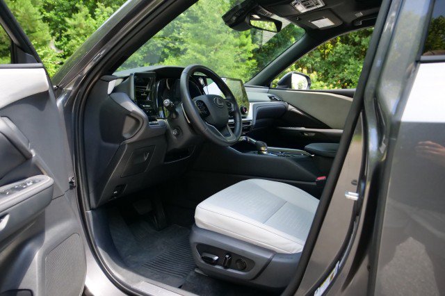 Used 2025 Lexus TX 350 AWD w/ Technology Package image 28