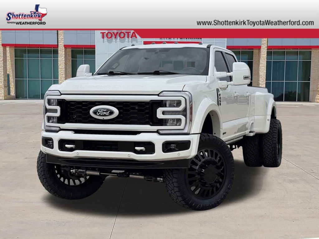 Used 2024 Ford F450 Lariat w/ Lariat Ultimate Package AWD/4WD image 1