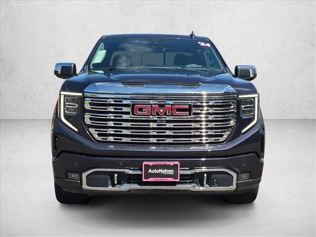 Used 2024 GMC Sierra 1500 Denali w/ Denali Reserve Package AWD/4WD image 2