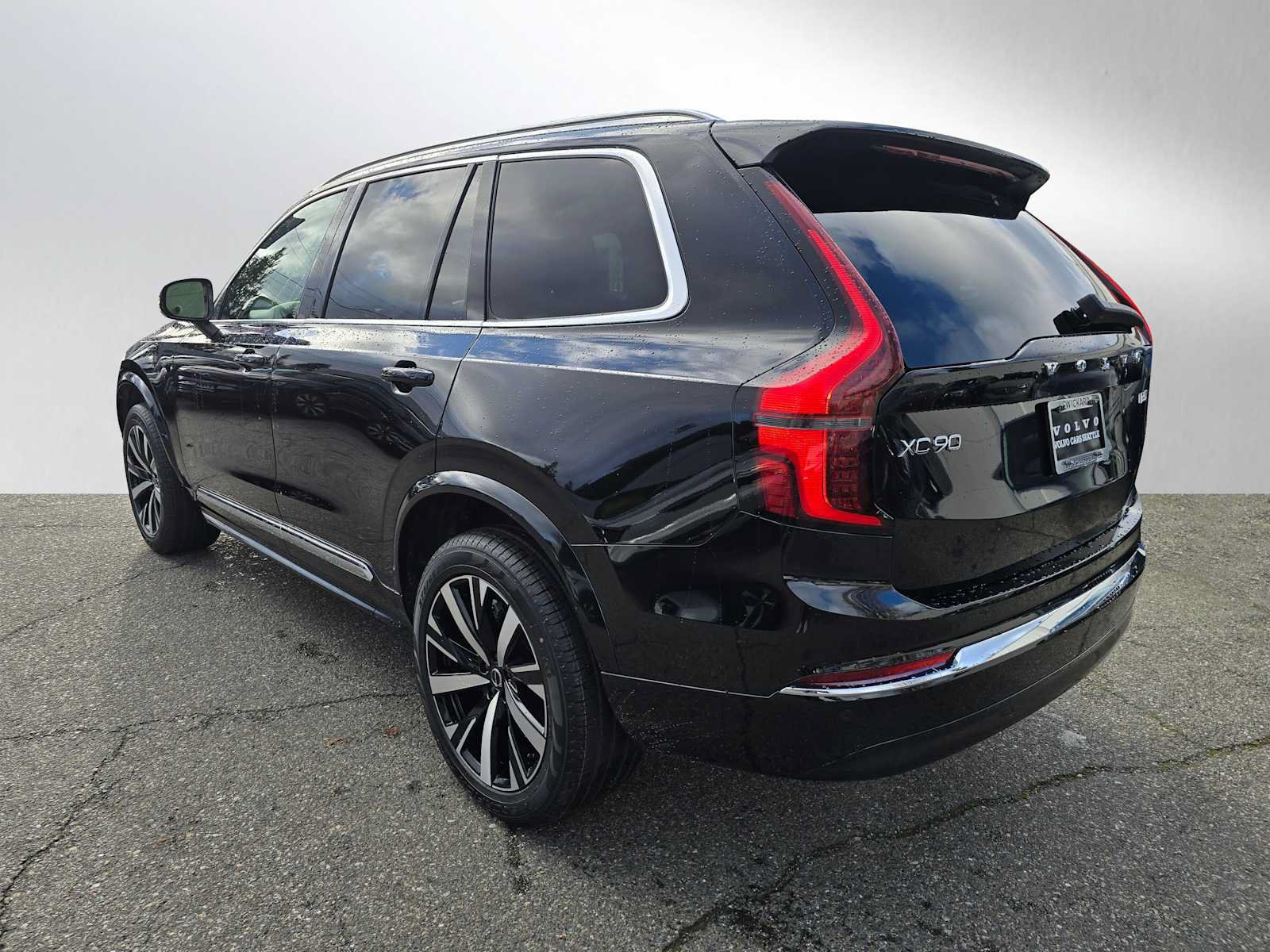 New 2026 Volvo XC90 B5 Core AWD/4WD image 5