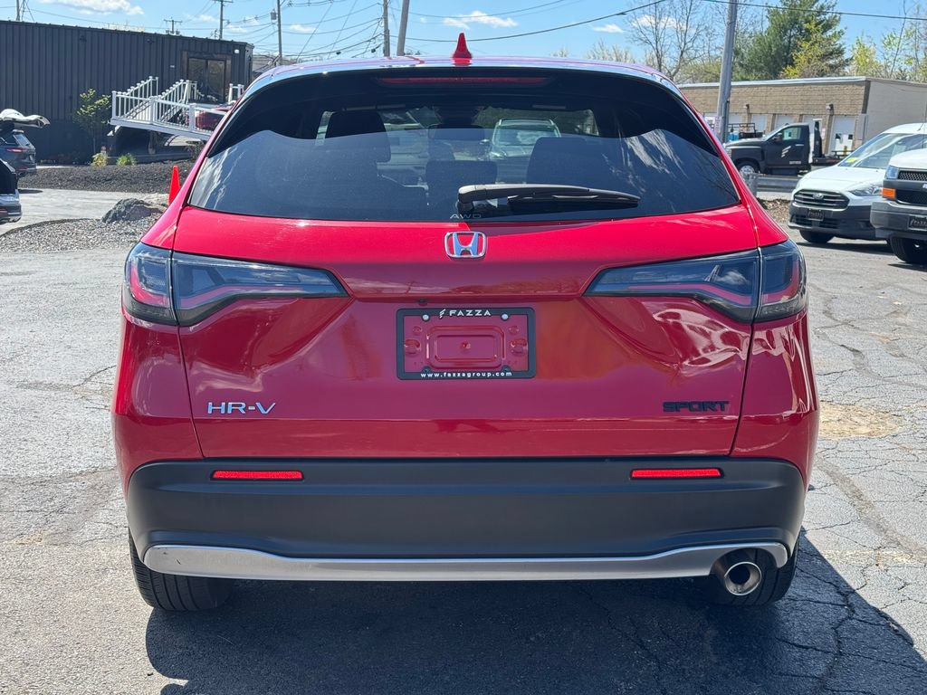 Used 2024 Honda HR-V Sport image 11