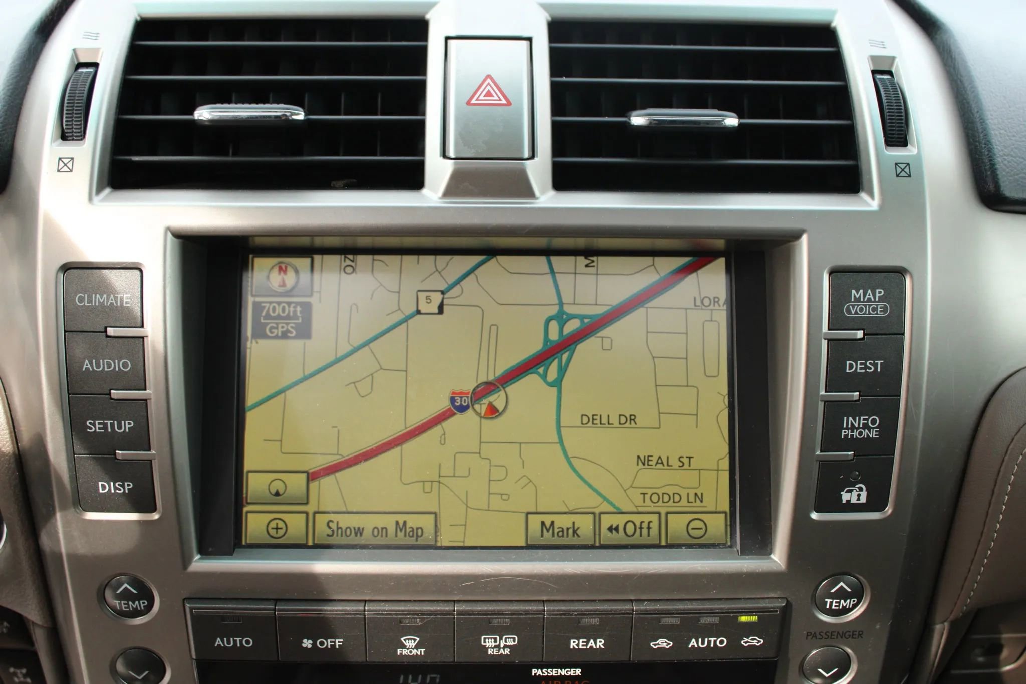 Used 2011 Lexus GX 460 image 25