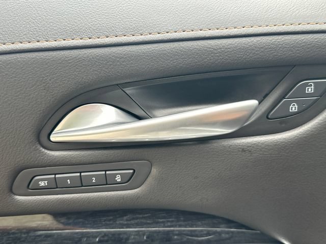 Used 2025 Cadillac XT4 Sport AWD/4WD image 26
