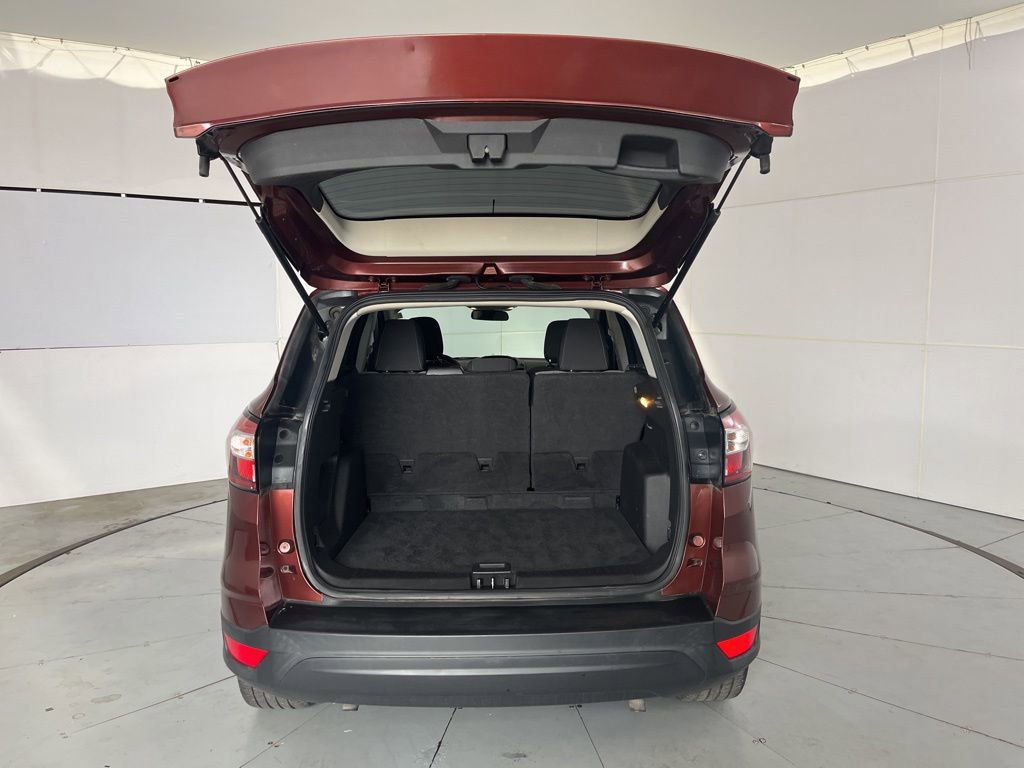 Used 2018 Ford Escape S image 12