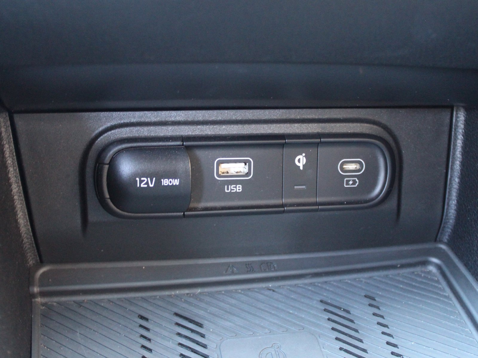 Used 2024 Kia Sportage SX AWD/4WD image 38