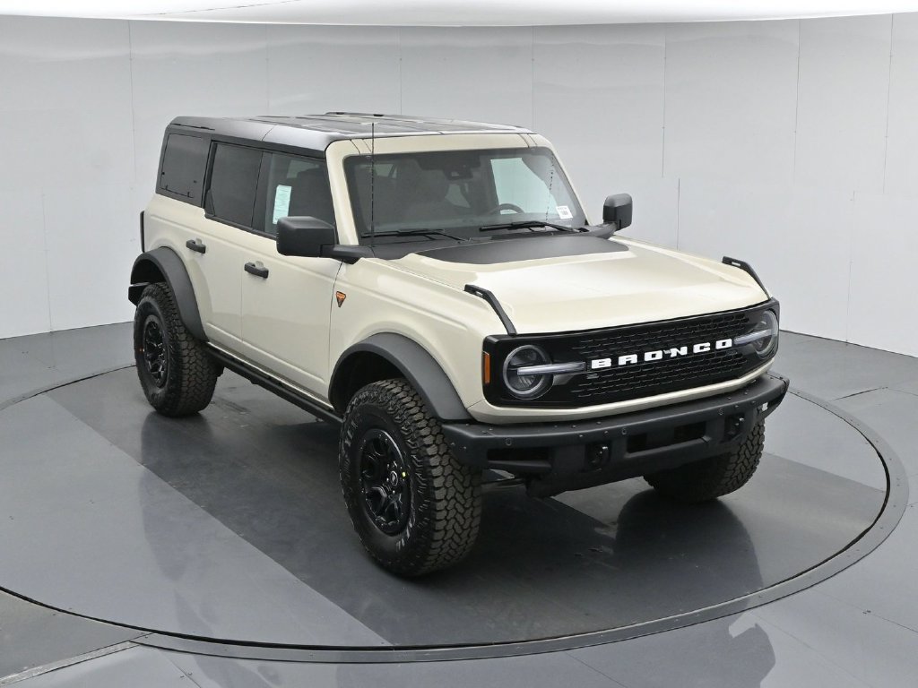 New 2026 Ford Bronco Badlands w/ Wildtrak Package AWD/4WD image 36