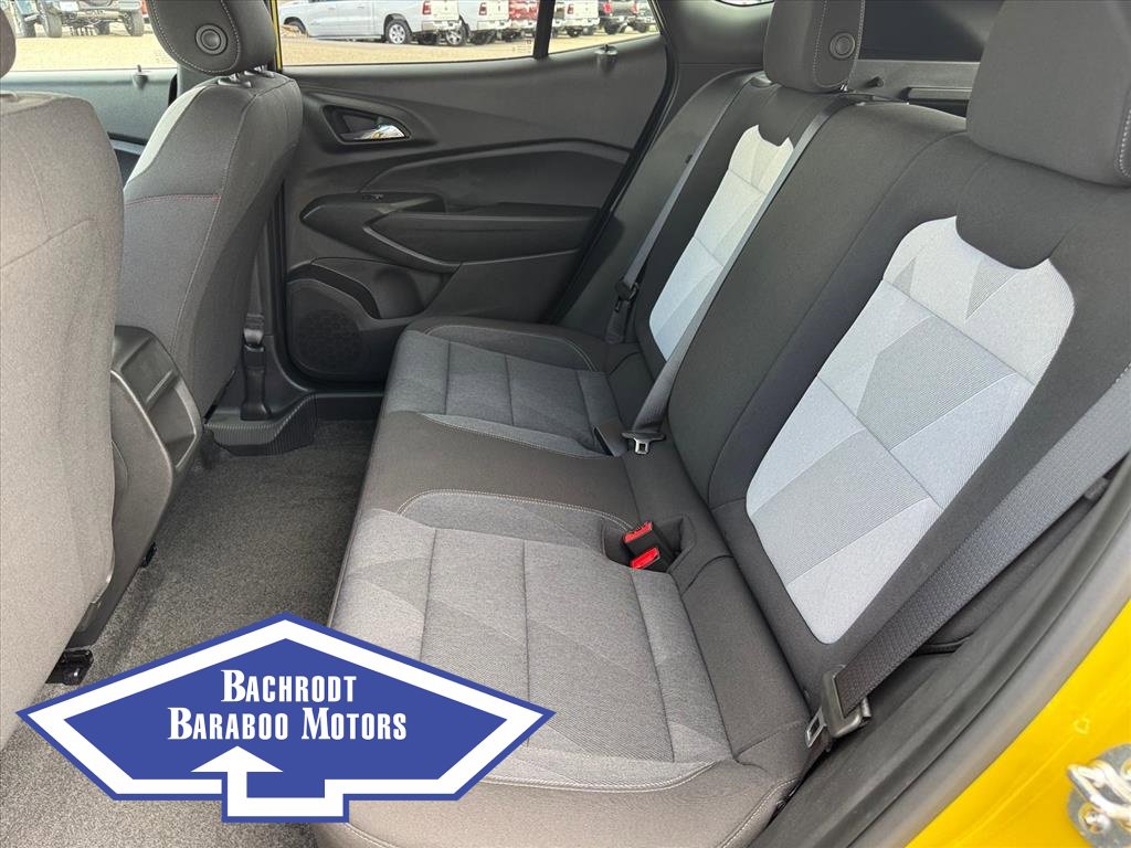 Used 2024 Chevrolet Trax RS w/ Driver Confidence Package image 9