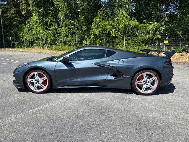 Used 2021 Chevrolet Corvette Stingray Coupe w/ Z51 Performance Package RWD image 2